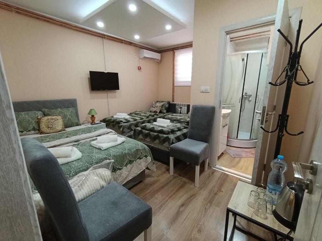 Apartments & Rooms -PANORAMA MDLL BELGRADE - 1