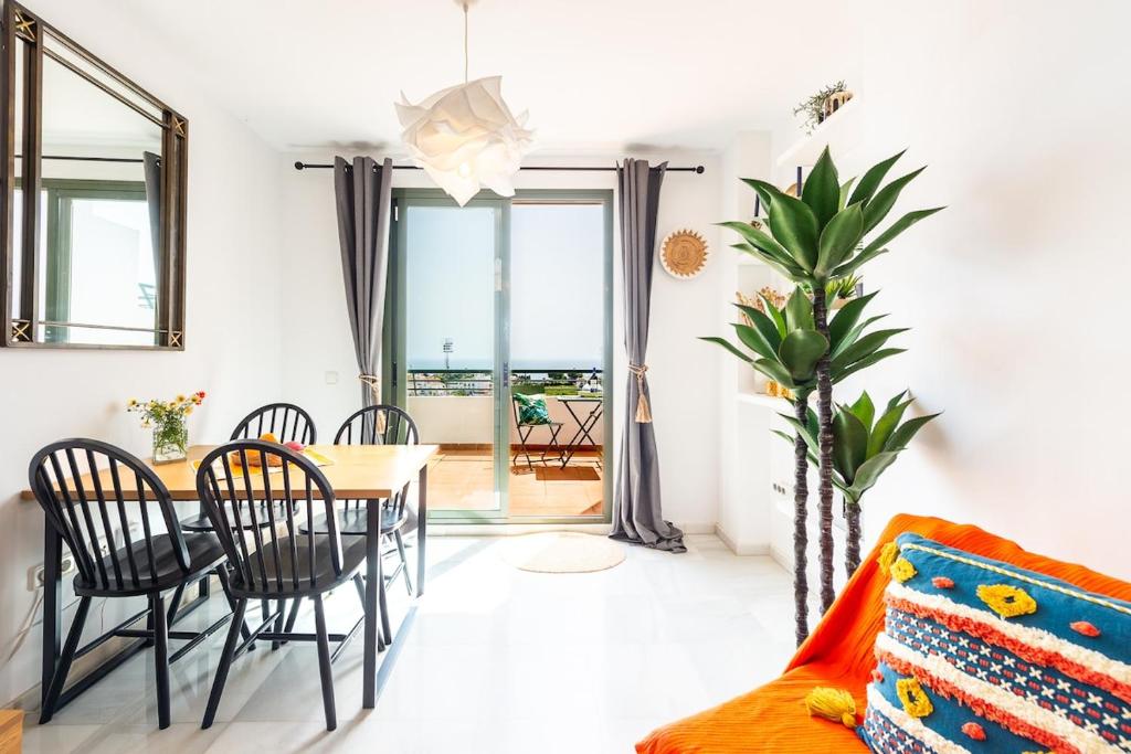 Sundrift Penthouse Apartment Two Large Terraces - 4