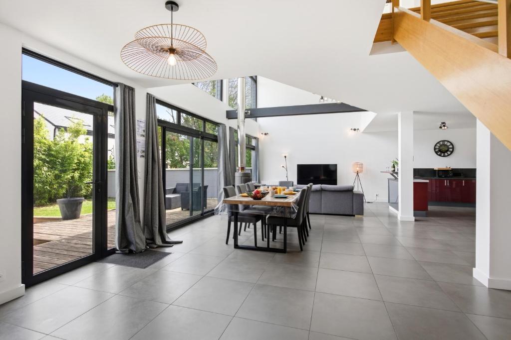 Loft Design - Terrasse - Centre Ville - Baby Foot - 5