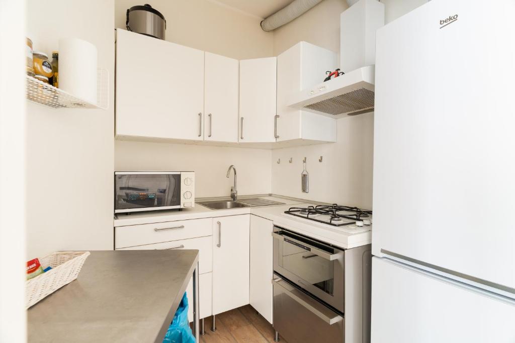 GuestHost - Cozy Balcony Flat X2 Porta Garibaldi - 5