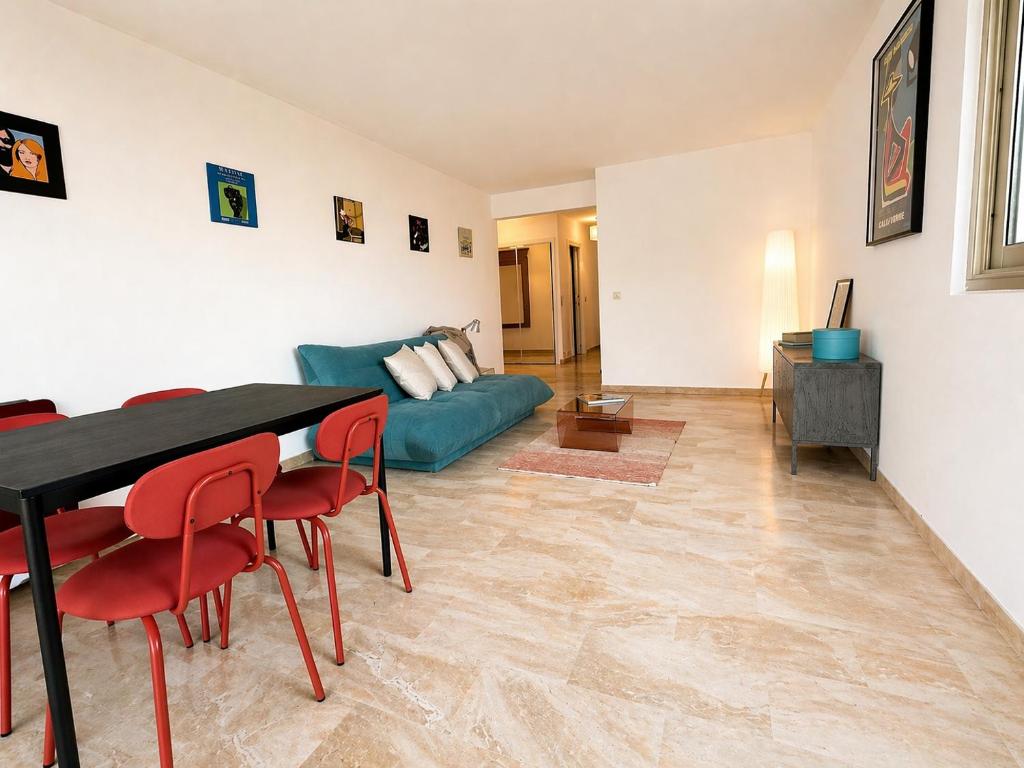 Apartment - walk to Croisette and Palais - 5