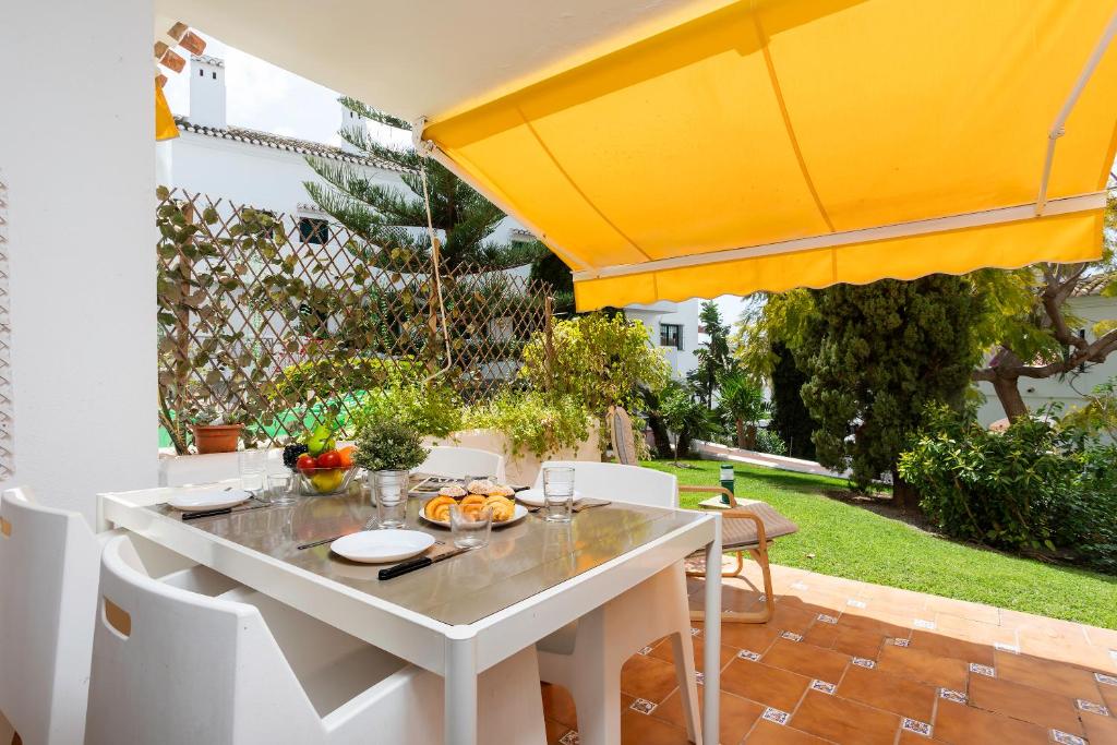 Sunstay Gandhi Flat II Benalmadena - 3