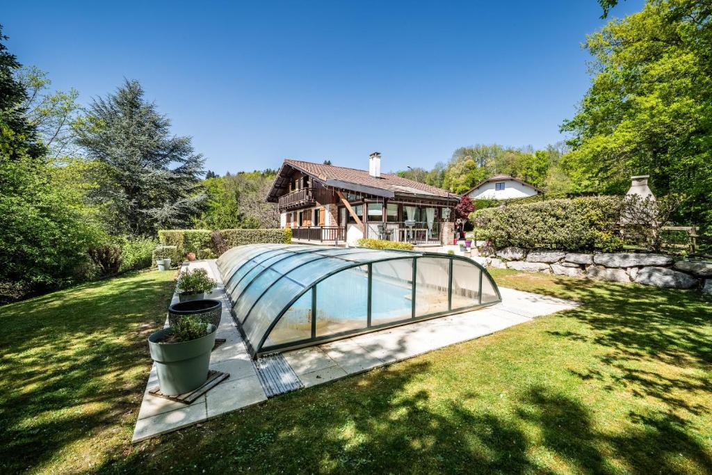 Le Chalet Des Pesettes - 2