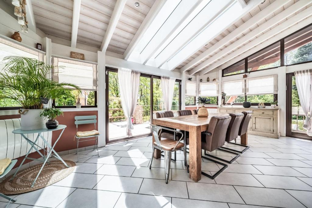 Le Chalet Des Pesettes - 4