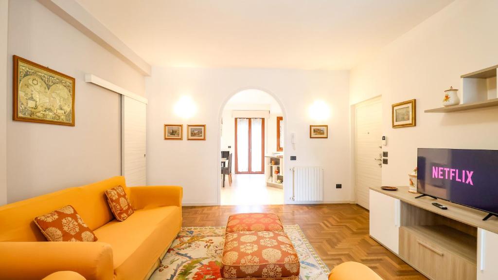 Great Apartment near the Centre - with Free Parking - 1