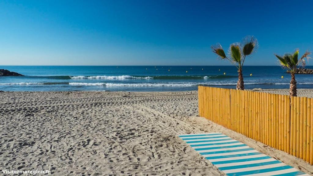 Appartement moderne à 50 mètres de la plage - 2