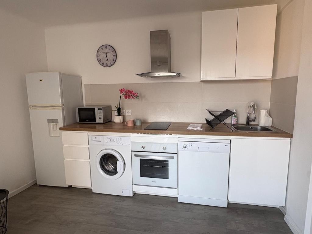 Appartement moderne à 50 mètres de la plage - 4