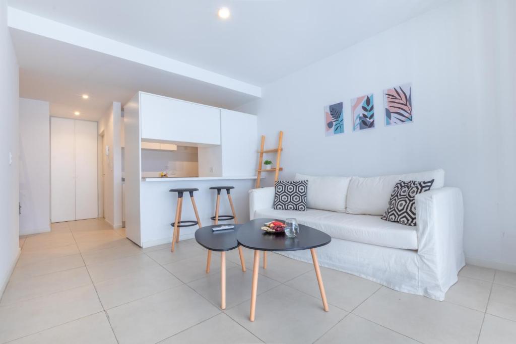 PREMIUM pileta climatizada y exterior, GYM, cochera, parrilla - 5