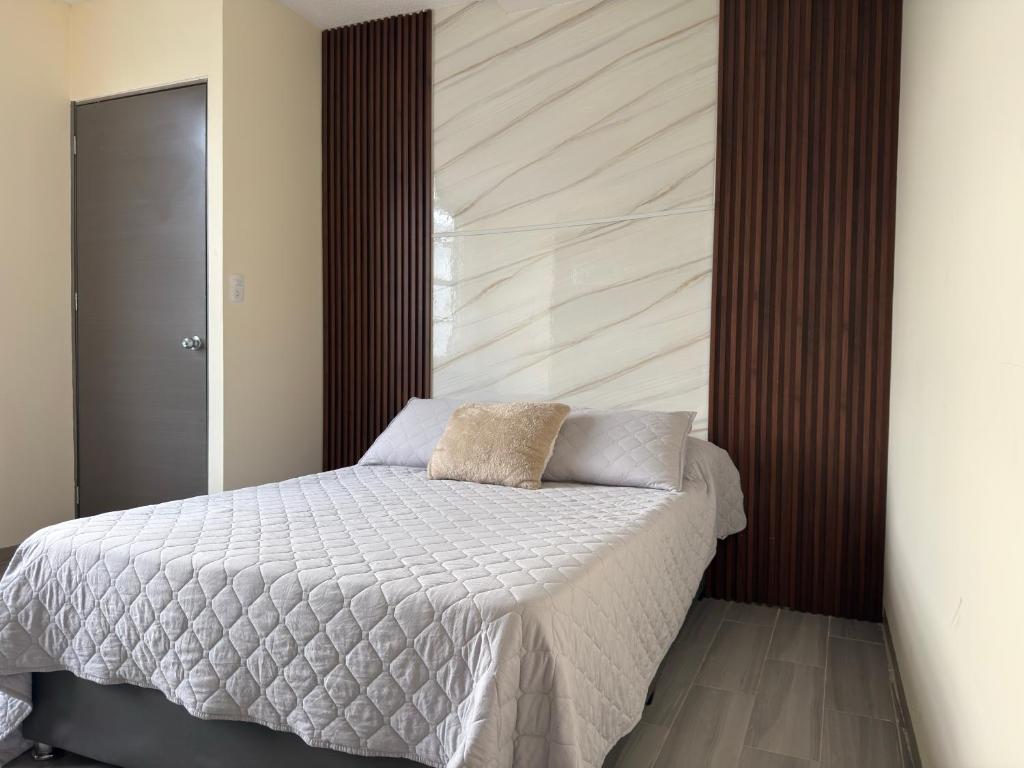 Moderna habitación baño privado TV pet friendly - 4