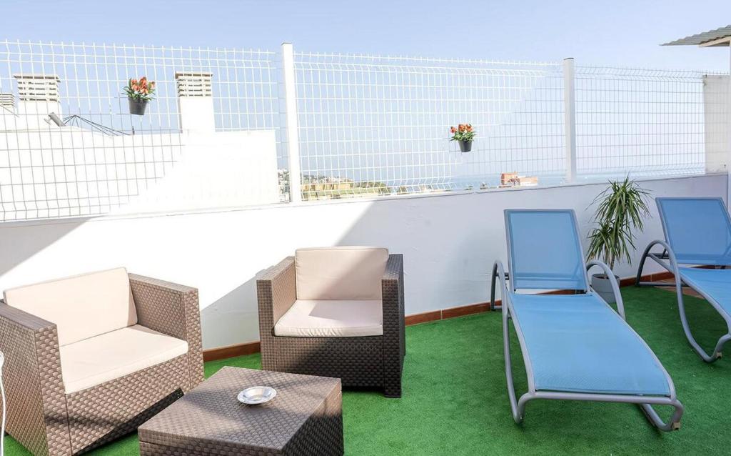 Bonito Apartamento con terraza - Pedregalejo Playa - 2