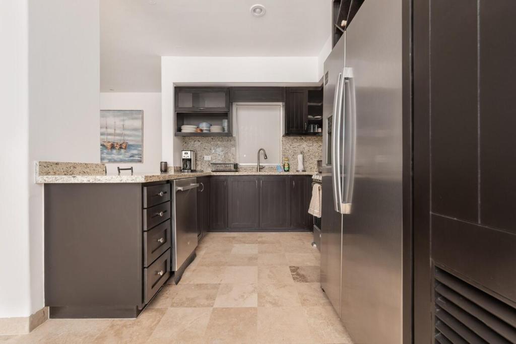 Modern Condo in El Tezal, Peaceful, Secure & Minutes from Cabo Hotspots - 3