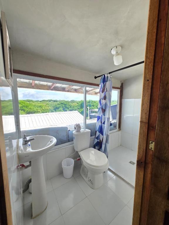 habitacion 401 con ventana al mar - 5