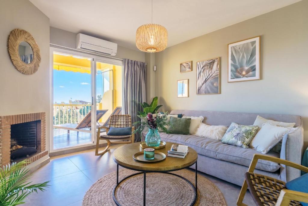 Calahonda Royale Seaview Suite - Happy Rentals - 4