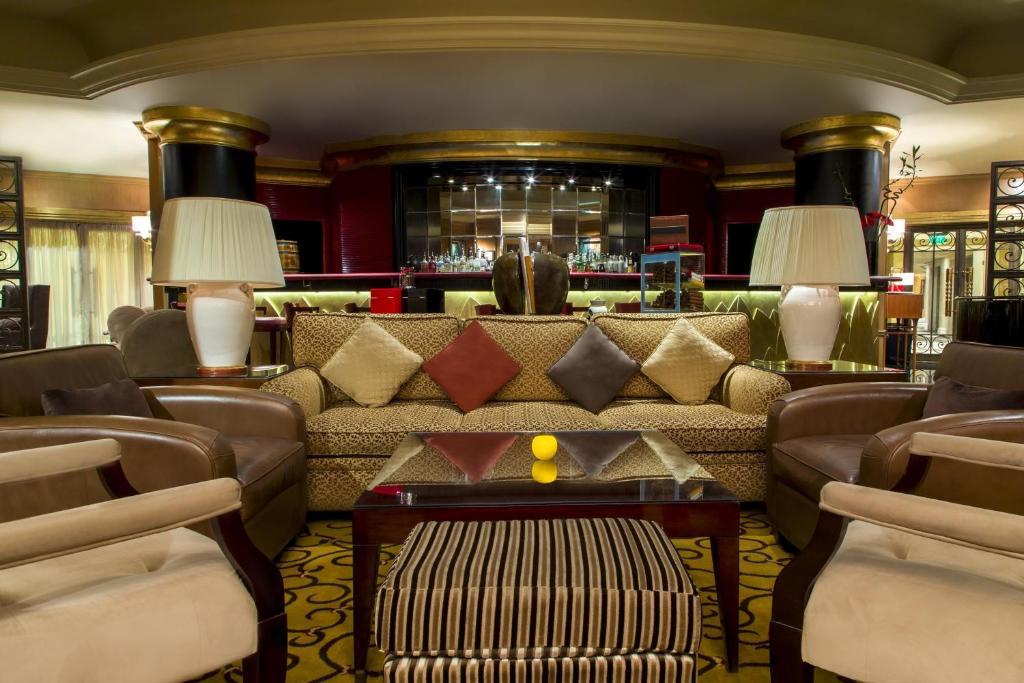 Bar/lounge