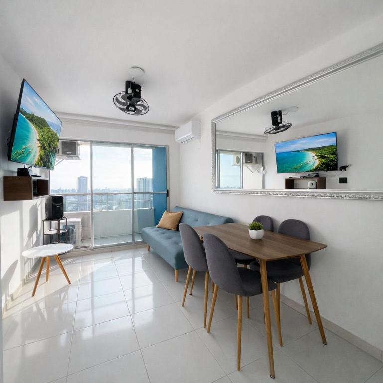 Apartamento Torre Prime con piscina y vistas al centro histórico - 1