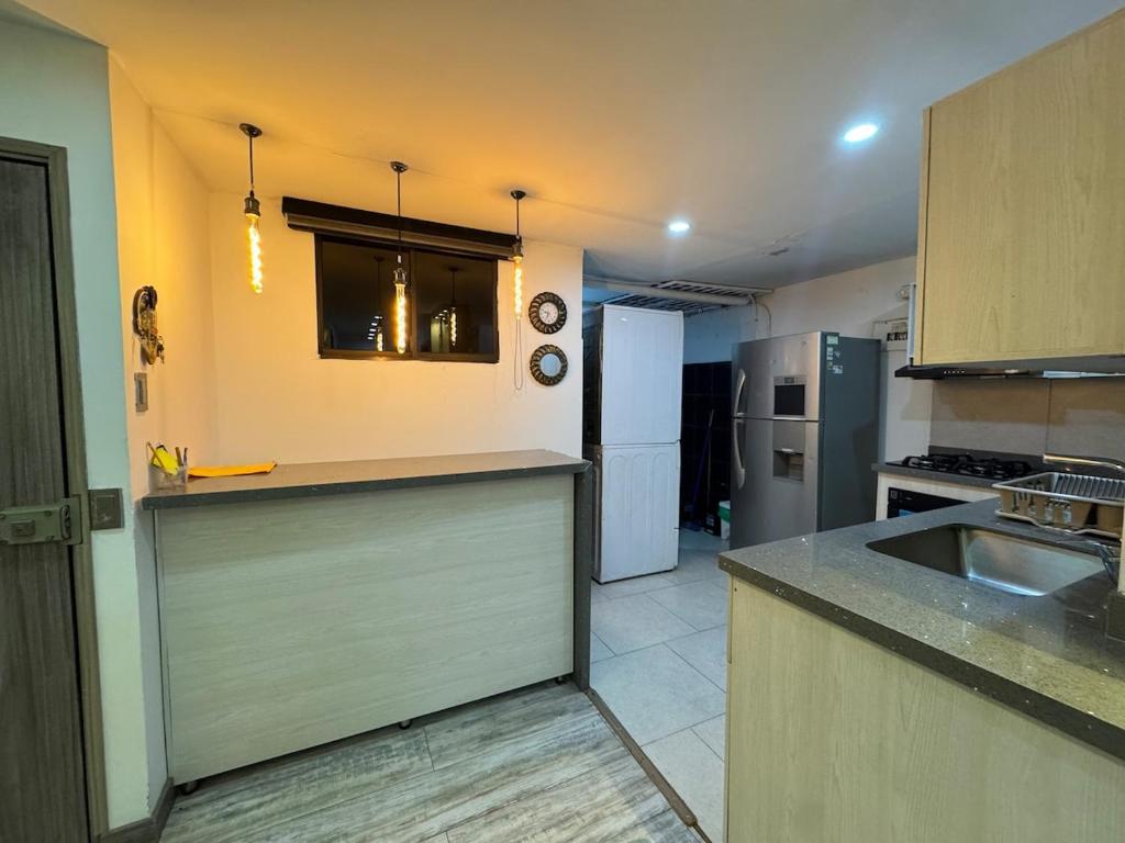 Hermoso Apartamento en Laureles Medellín - 3