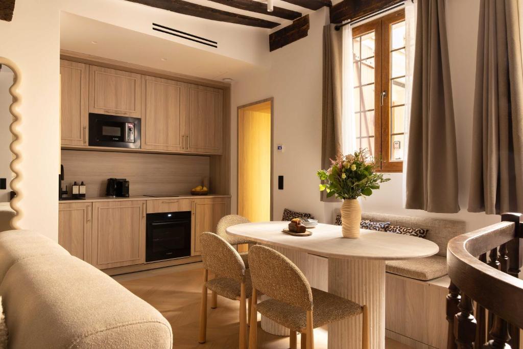 Premium Souplex a c 1BR 4P – Saint-Germain - 2