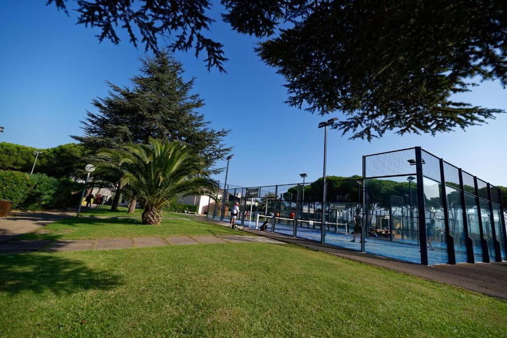 T3 élégant avec piscine, salle de sport et tennis - 2