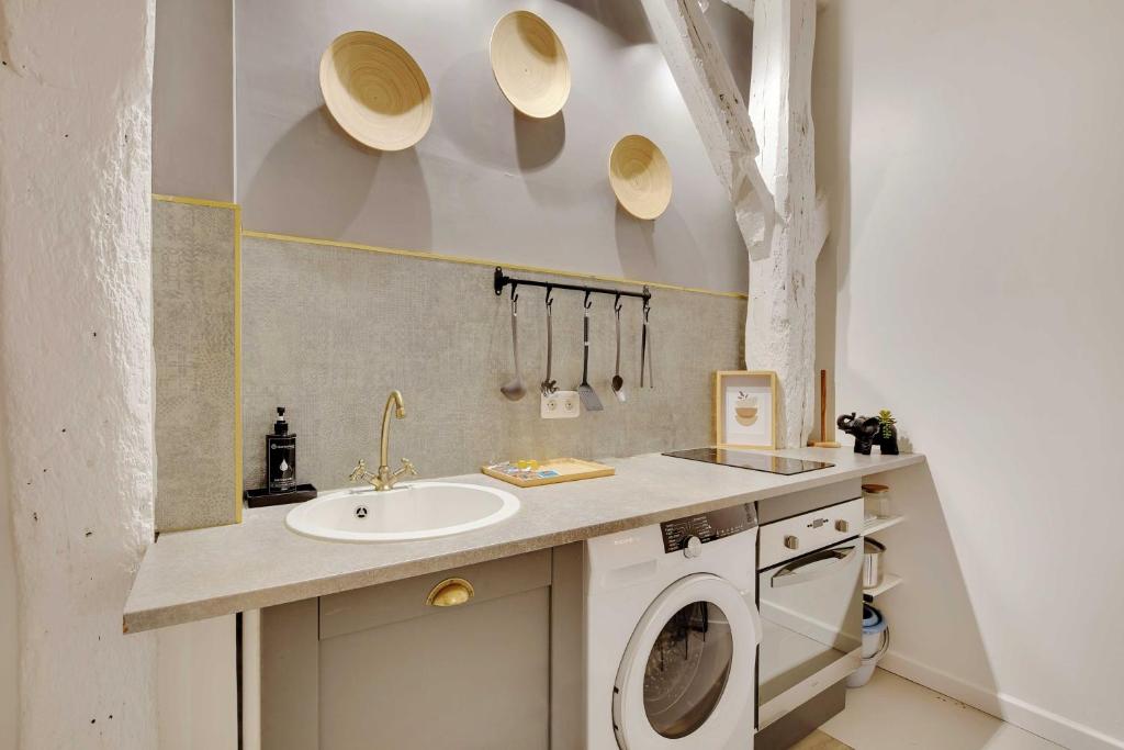 Elegant apartment -2BR-4P- Le Marais - 2