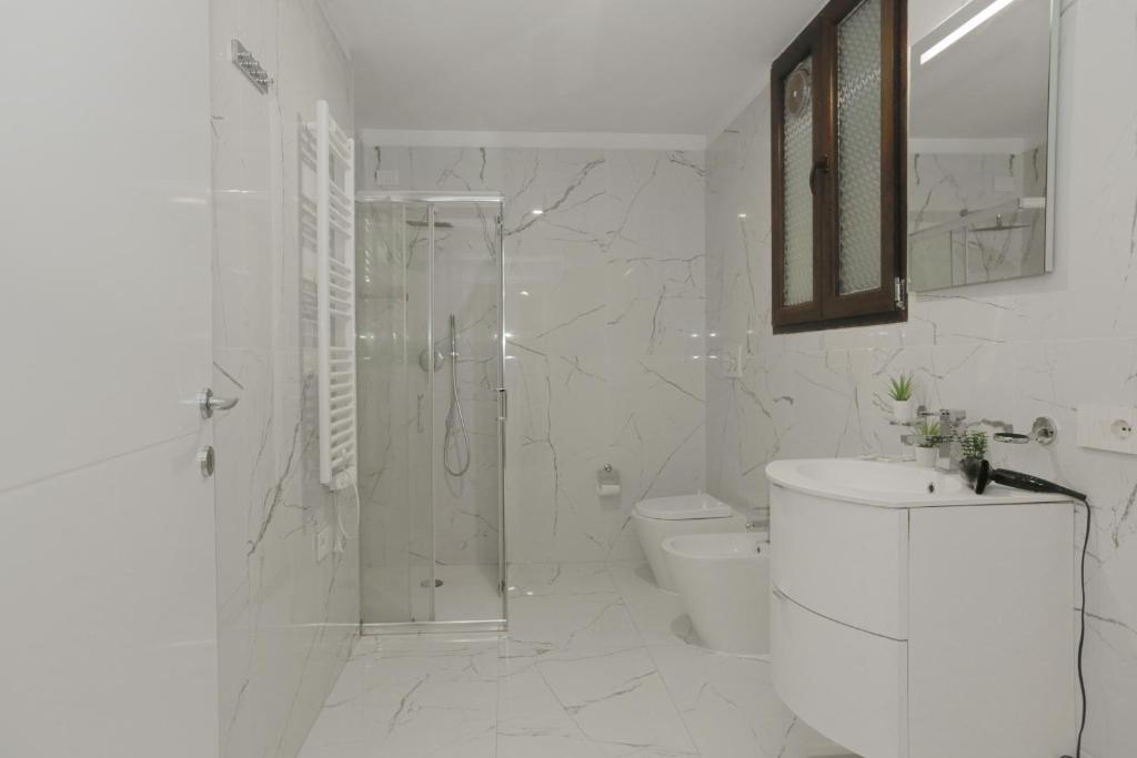 Metro - 1 GB Wi-Fi - 2 Bedrooms - Self check-in - 5