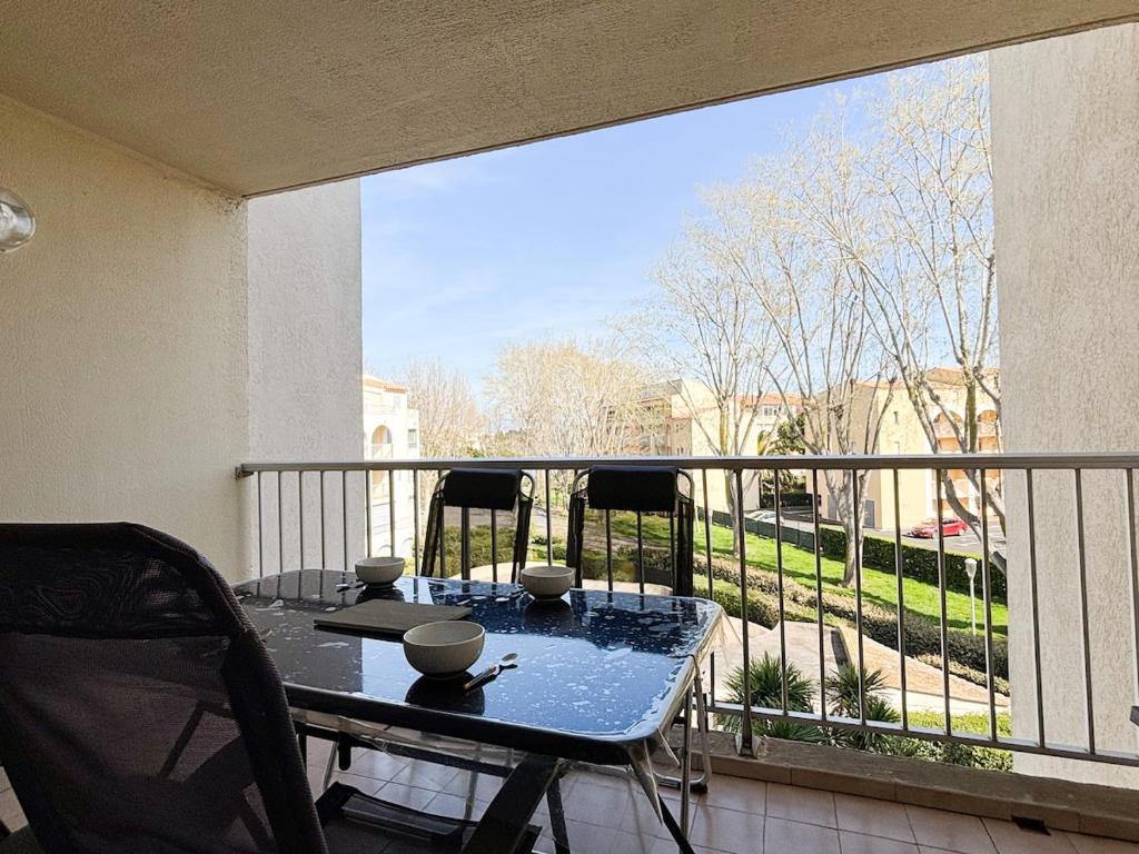 Appartement lumineux avec balcon vue piscine - 3