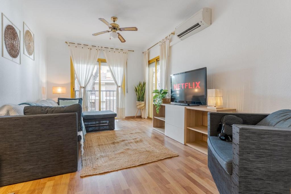 Cambrils Beach - Sea View - First Line - Parking - 2BR - 4