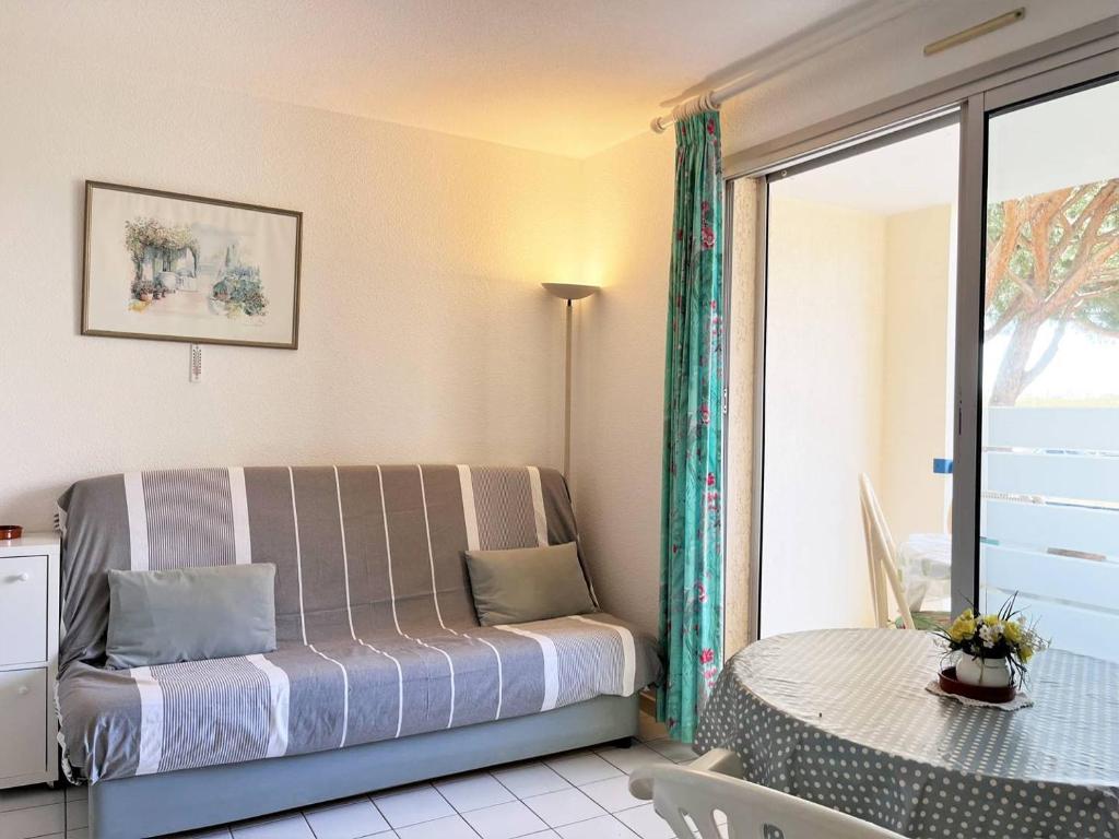 LV070-214 Appartement 2 pièces cabine 5 couchages LE LAVANDOU - 4