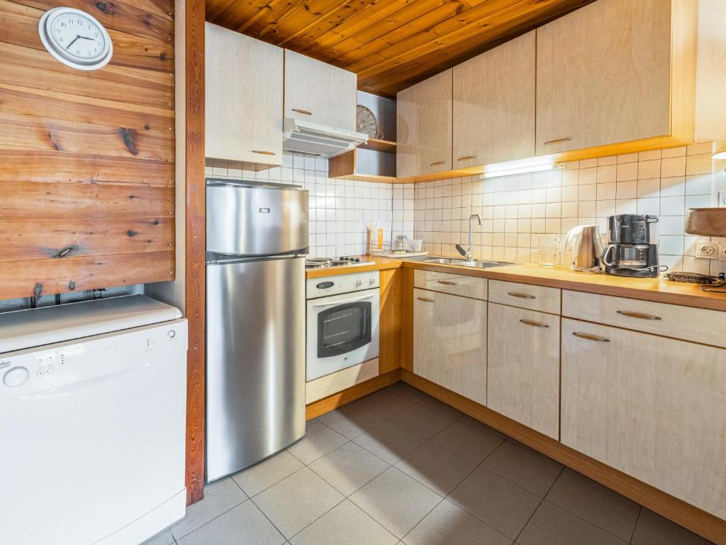 Appartement 2 pièces avec coin montagne, balcon, piscine estivale, à 300m des pistes à Serre Chevalier - FR-1-762-7 - 2