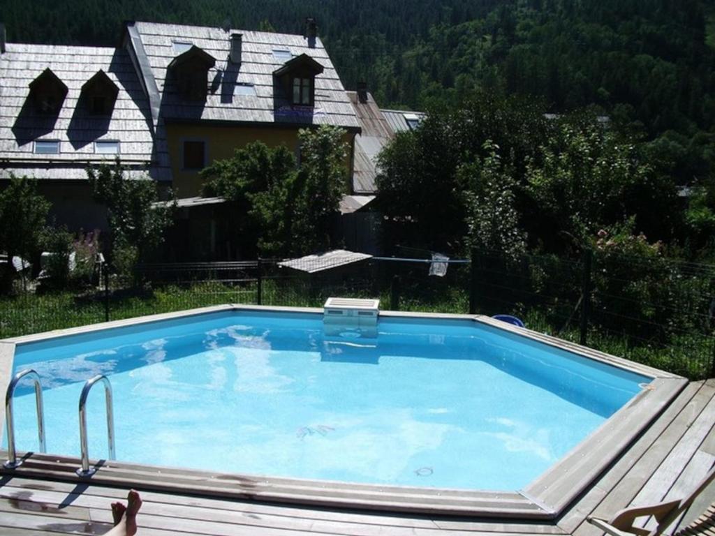 Appartement 2 pièces avec coin montagne, balcon, piscine estivale, à 300m des pistes à Serre Chevalier - FR-1-762-7 - 4