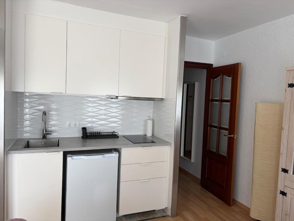 Comfortable and modern apartment, Luxury - 3