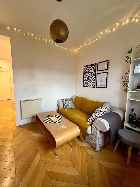 WeHost - Logement cosy avec vue sur Sacré-Coeur - 2