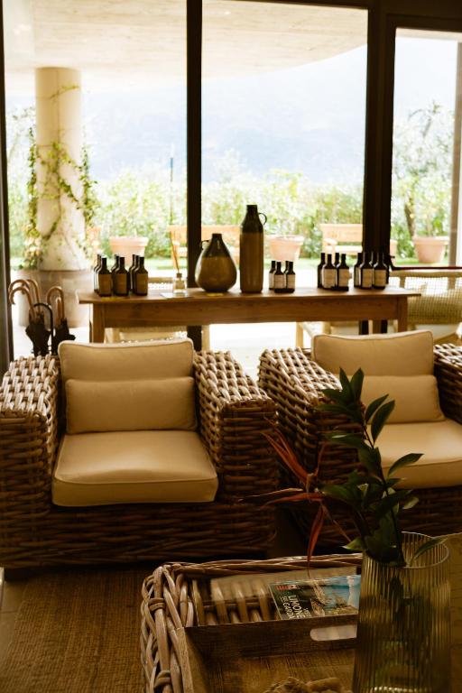 Hotel Mercedes — Hotel rooms in Limone sul Garda, Lombardy