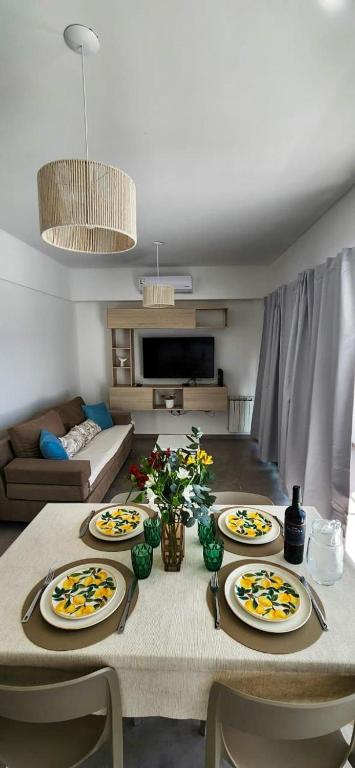 Modern and equipped in a strategic area of La Plata - 4