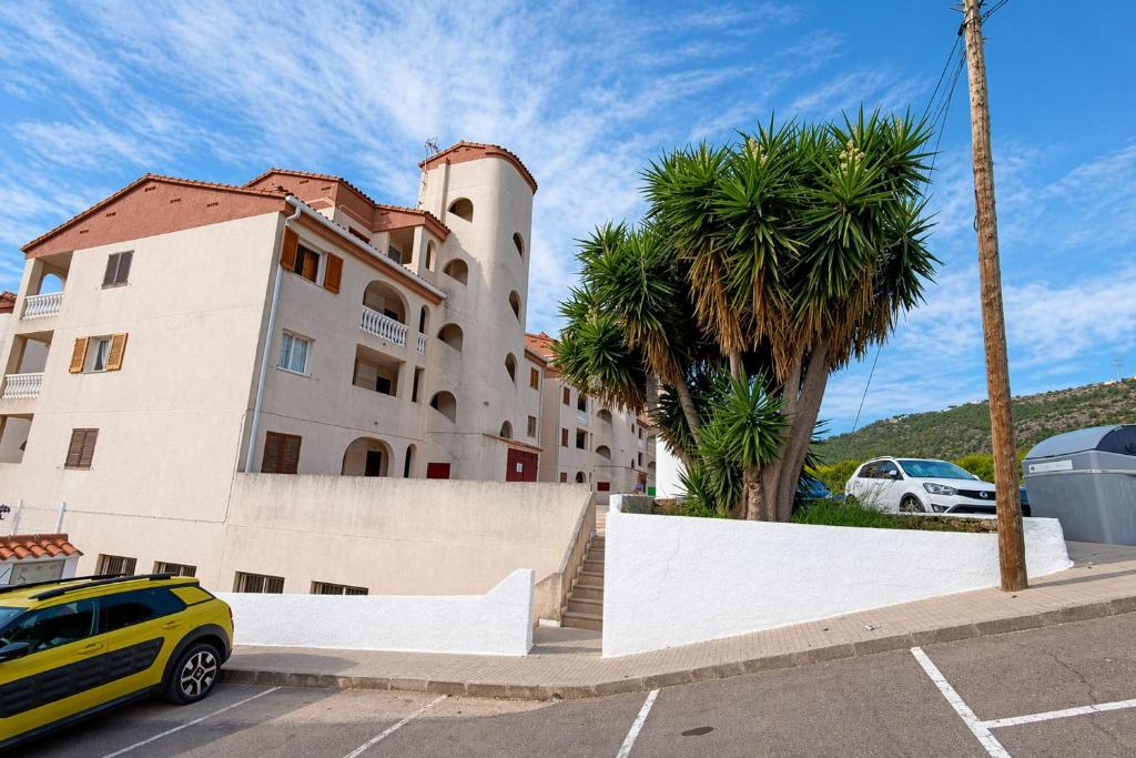 Charming Alcocber Apartment with Terrace and Pool Access - 1