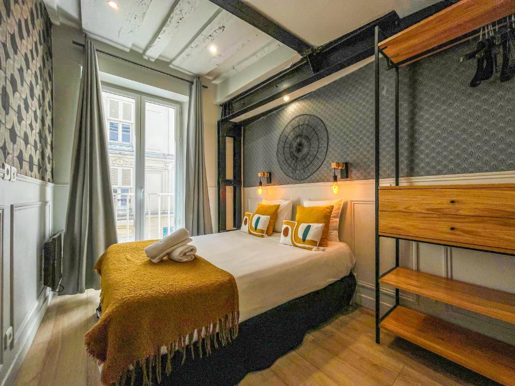 UrbanFlat 44 - Apartment in center of Paris - 4