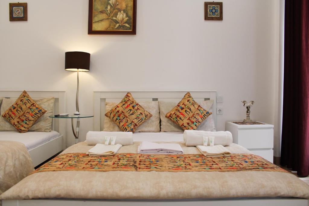 Newly Established Room in Gran Vía, Heart of Madrid - 5