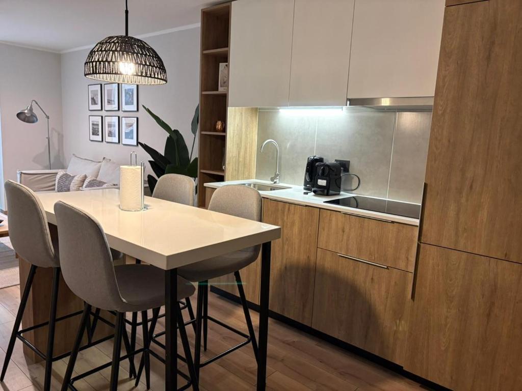 Dayli and Short Home Rental - 3
