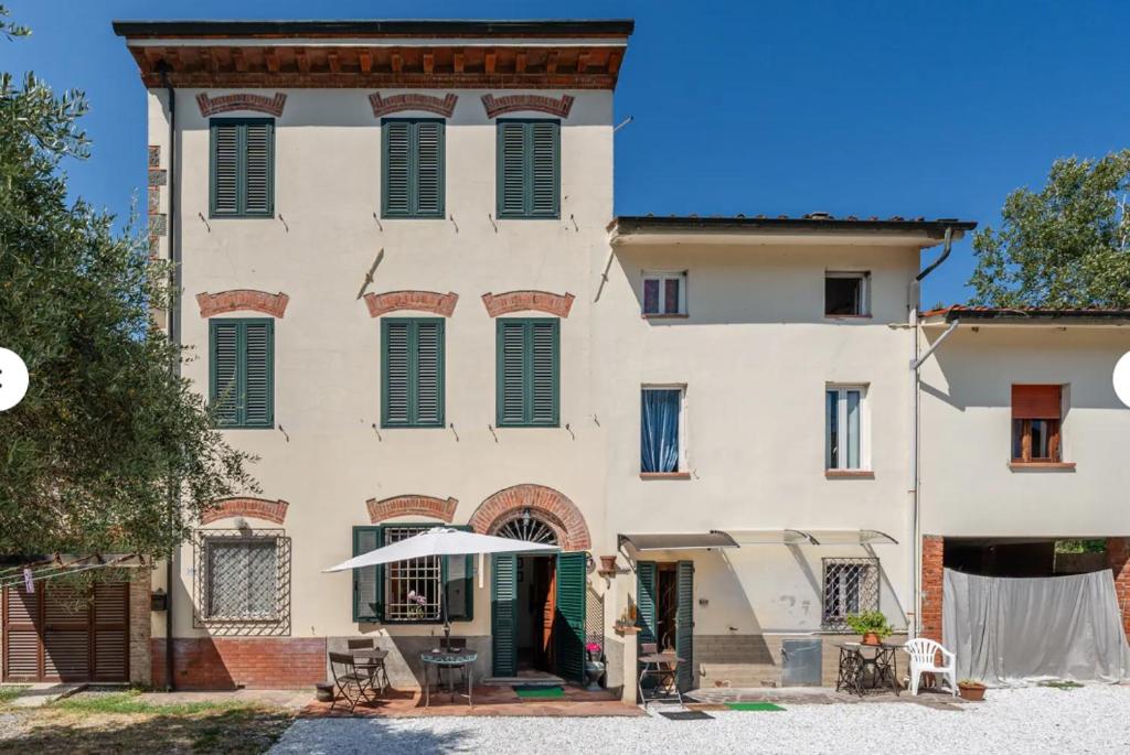 Charming LUCCA - 1