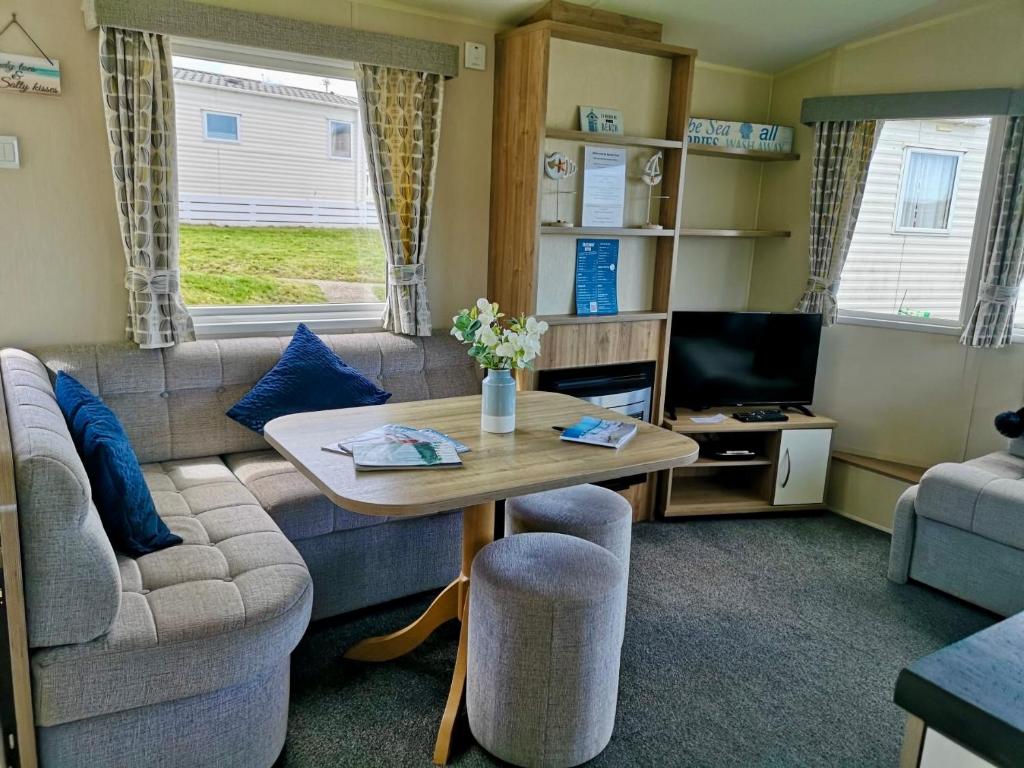 Newquay Bay Resort Chalet photo 2