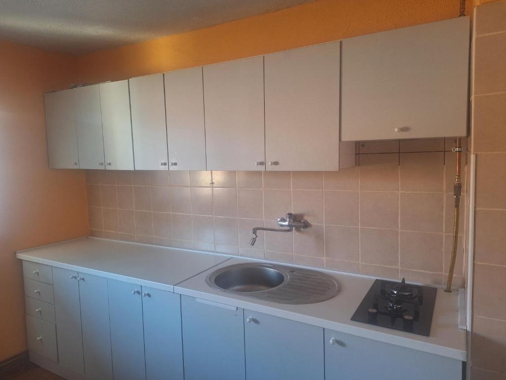 Modern&Cozy Bosnian house with GARDEN+FREE parking - 5