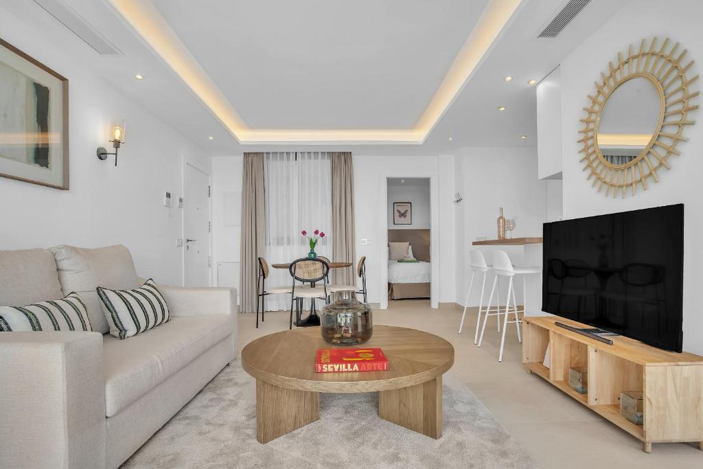 La Viu - Luxury Beachfront Apartment by Finest Rentals - 4