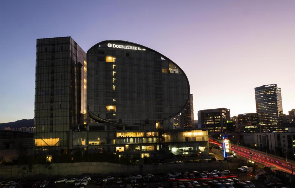 Doubletree By Hilton Mexico City Santa Fe - 2