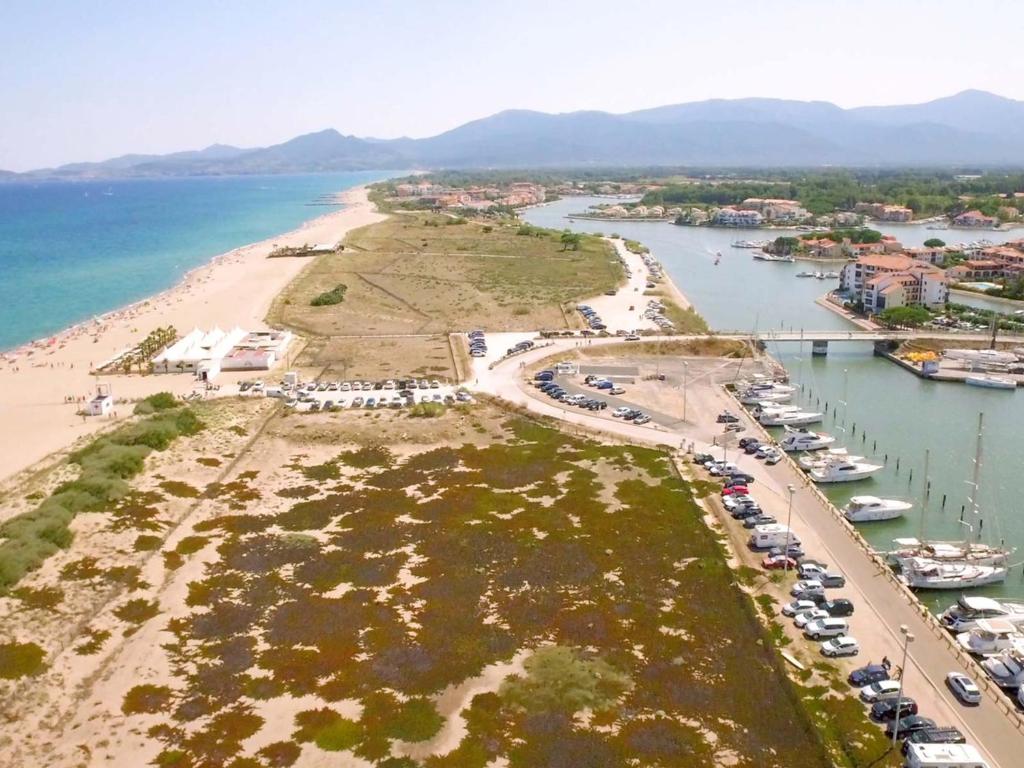 Appartement vue sur marina, piscine - 4 pers. - 2