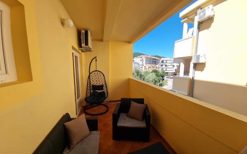 2 room apartman Budva - 1