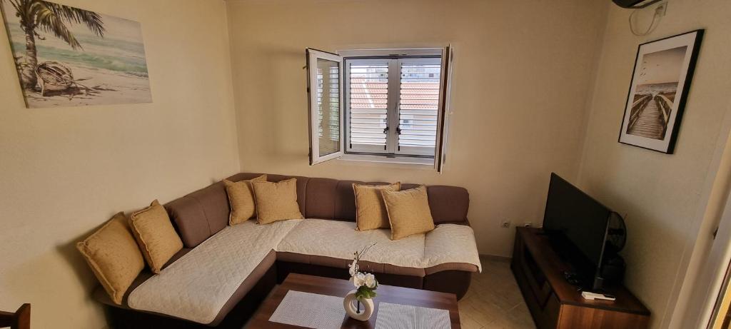 2 room apartman Budva - 2