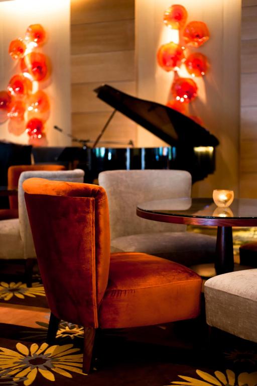 Bar/lounge