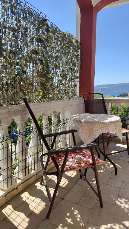 Vila Lastva, Apartment No 2 - 3