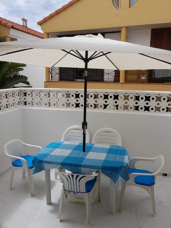 2 bedrooms bungalow Altamar en Playa De Las Americas - 2