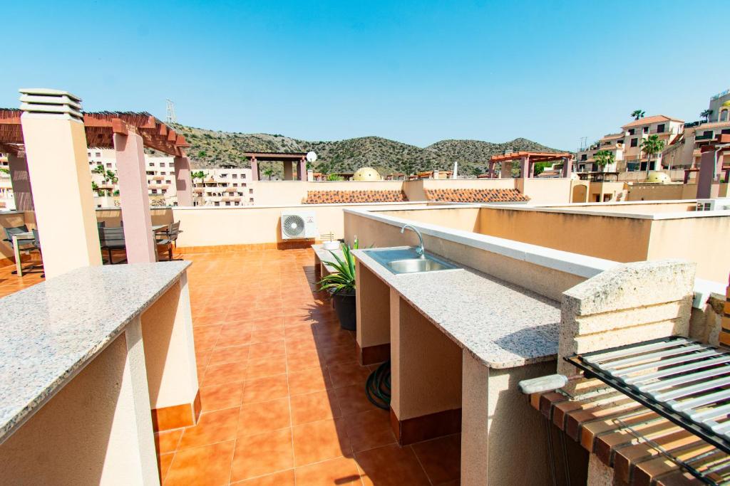Terraza con Solarium y Piscina- By Aloha Palma - 3