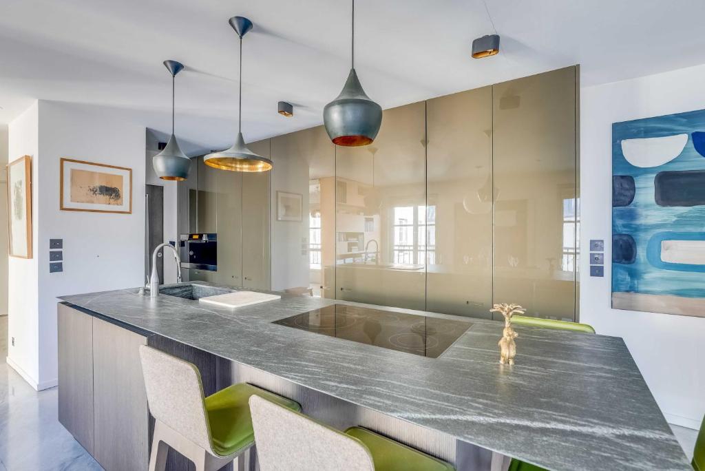 Modern Apartment - 1BR 2P - Marais République - 3